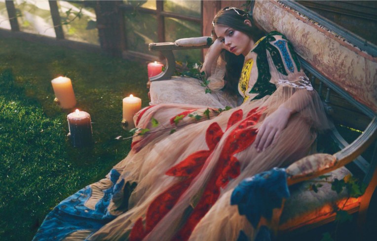 lauren-de-graaf-by-alexandra-sophie-for-vogue-china-april-2016-5